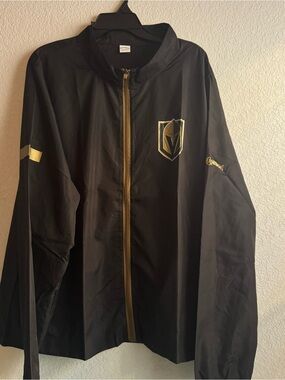 Vegas Golden Knights Men's Black Windbreaker with Gold Crest and Zipper 2XL NHL